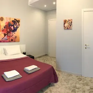 2* Alojamento de Acomodação e Pequeno-almoço Cavour 124 -guest-room-