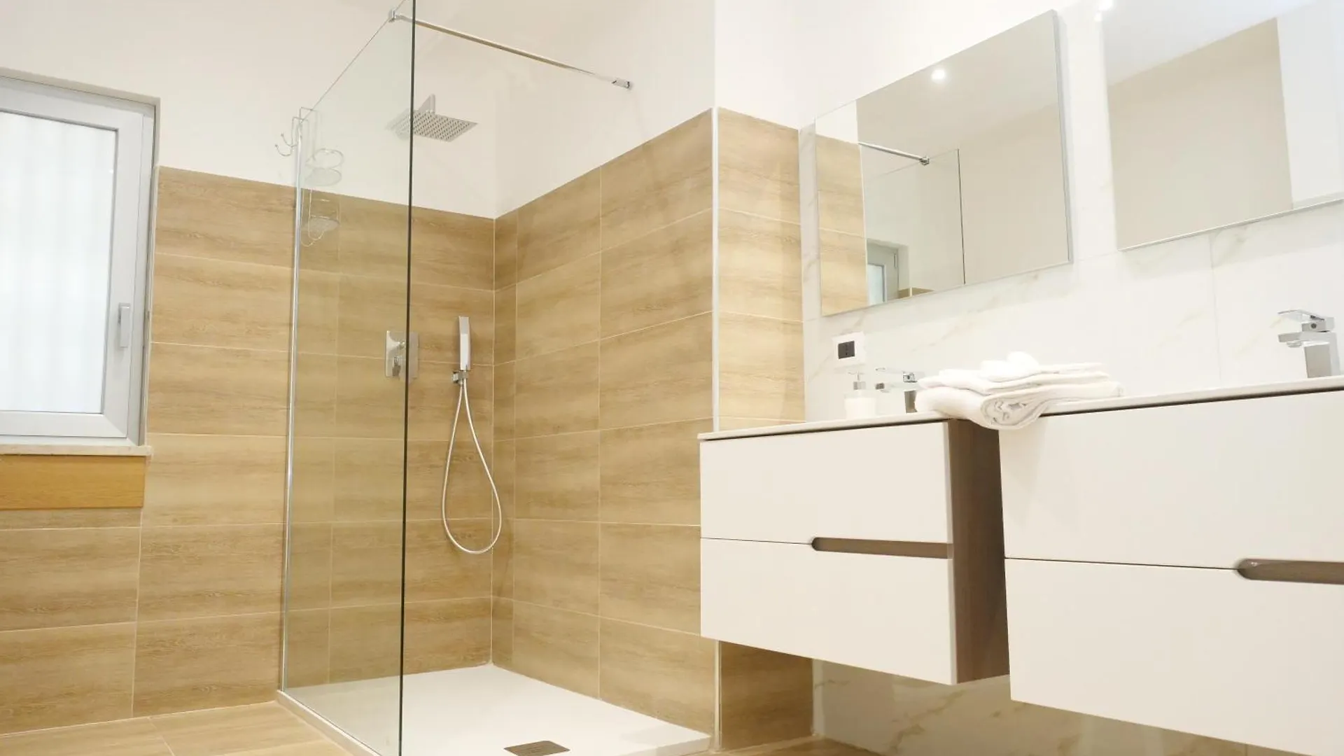 Suite Cipriani Luxury Apartment Bari